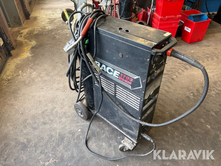 Svets Kemppi Race 1703 med aluminium-tillsats