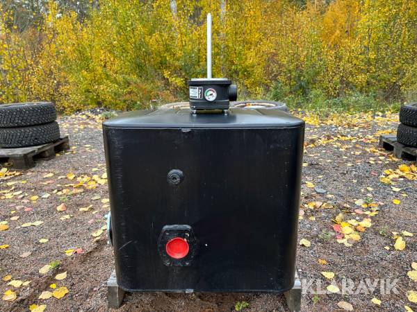 Hydraultank 1st