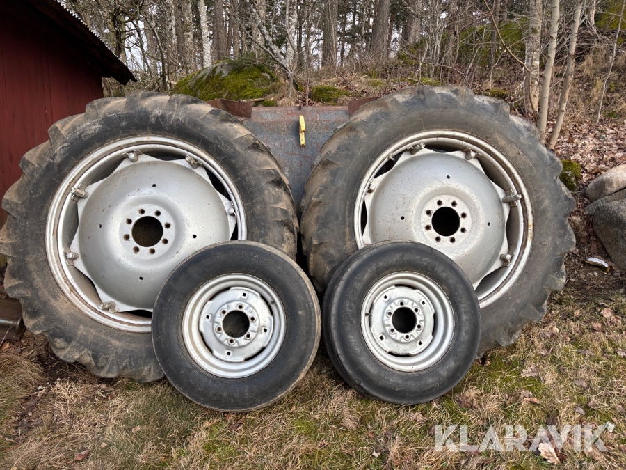Kompletta hjul Massey Ferguson fram och bakhjul