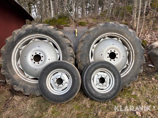 Kompletta hjul Massey Ferguson fram och bakhjul