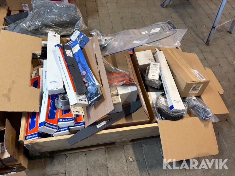 Parti med delar Husqvarna