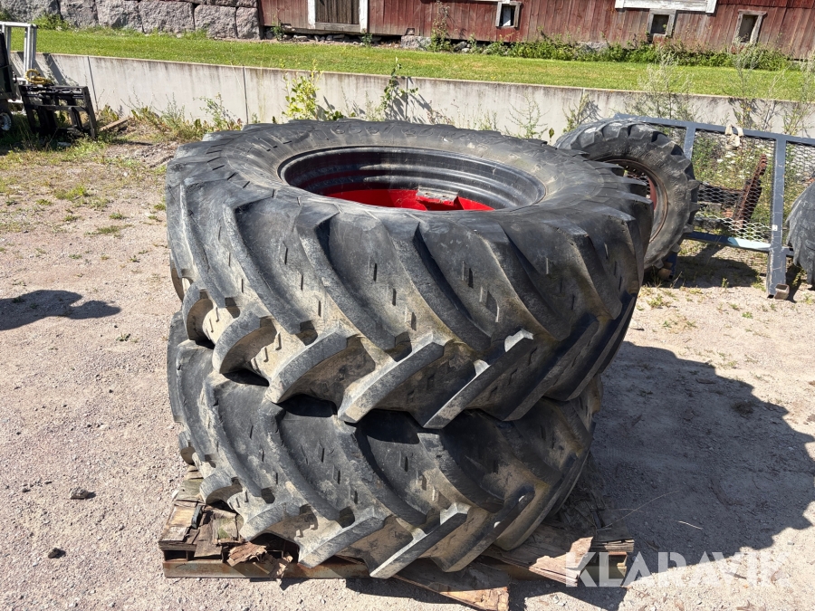 Dubbelmontage Kleber, Michelin Super 11L , XM108 38,28" 4st