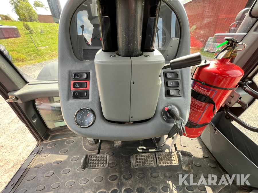 Traktor Valtra T203 Direct