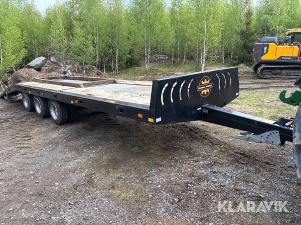 Maskintrailer / maskinvagn Palmse 5850 med hydrauliska ramper