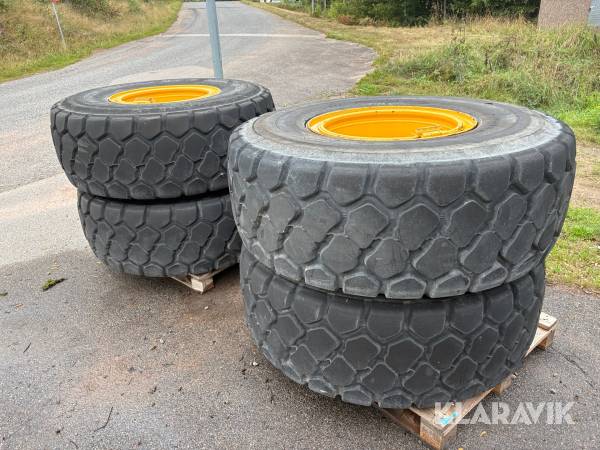 Entreprenadhjul Volvo L70 4st