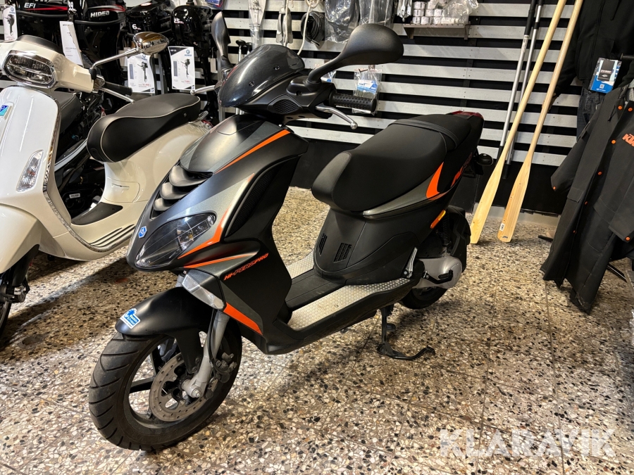 Italiensk Scooter Gilera Runner MRG 50 LC