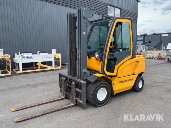 Truck Jungheinrich DFG 30S