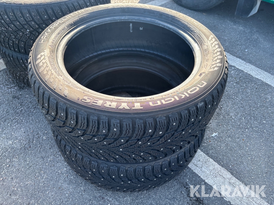 Vinterdäck Nokian Hakkapelitta 225/50-17 dubb