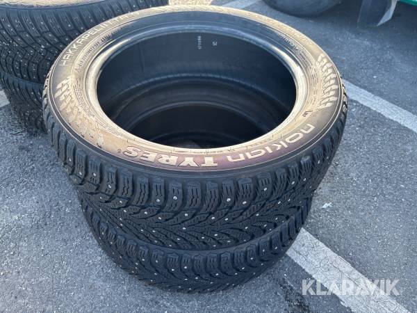 Vinterdäck Nokian Hakkapelitta 225/50-17 dubb