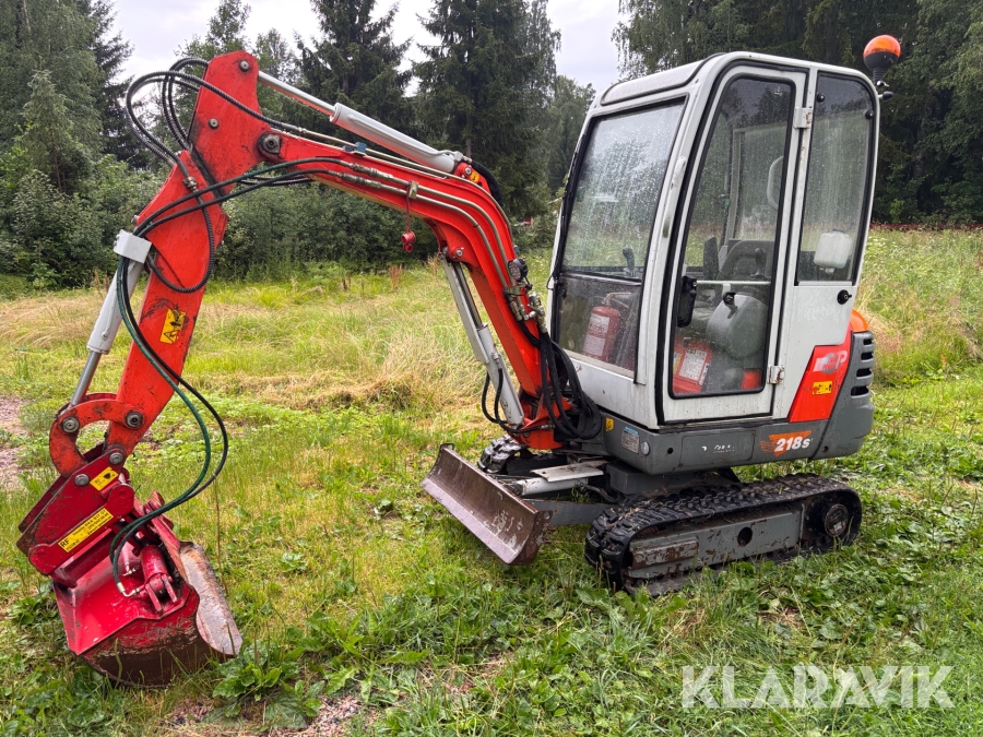 Grävmaskin Libra 218 SV & redskap