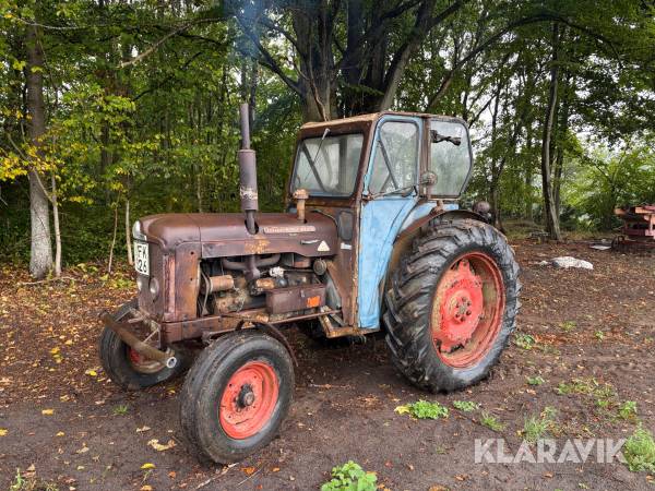 Veterantraktor Fordson Super major