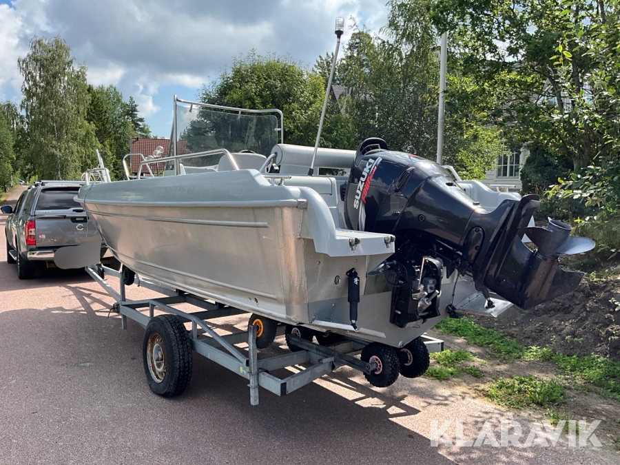 Båt Viper 630 Greyline med motor Suzuki 140hk 4-takt