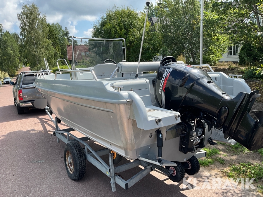 Båt Viper 630 Greyline med motor Suzuki 140hk 4-takt