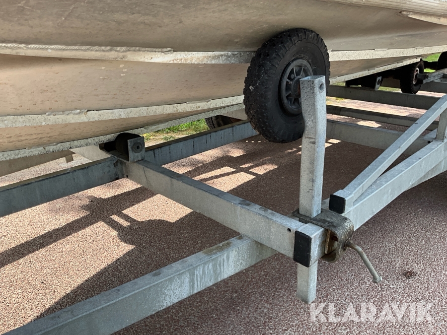 Båt Viper 630 Greyline med motor Suzuki 140hk 4-takt