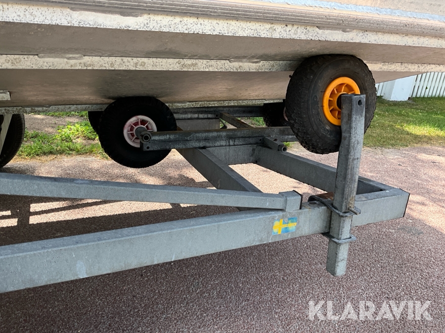 Båt Viper 630 Greyline med motor Suzuki 140hk 4-takt