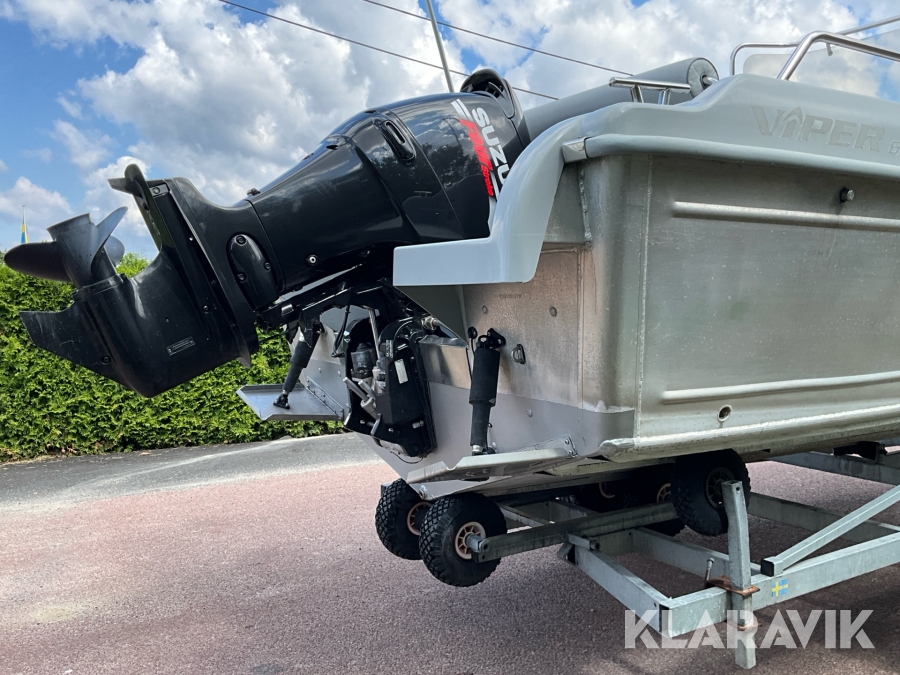 Båt Viper 630 Greyline med motor Suzuki 140hk 4-takt
