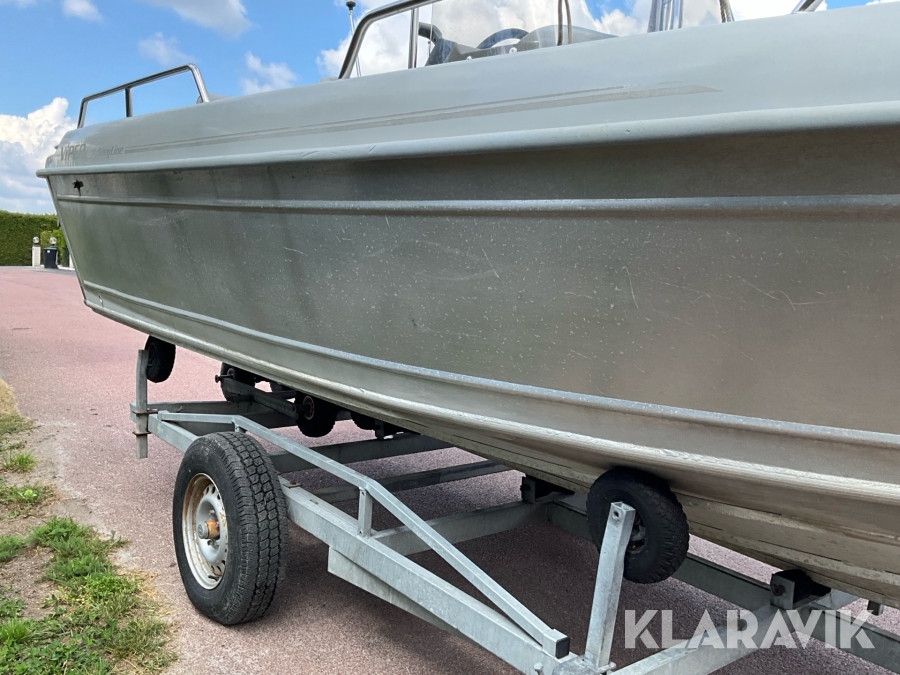 Båt Viper 630 Greyline med motor Suzuki 140hk 4-takt