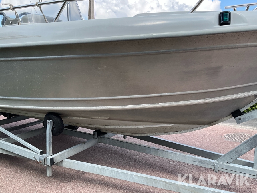 Båt Viper 630 Greyline med motor Suzuki 140hk 4-takt