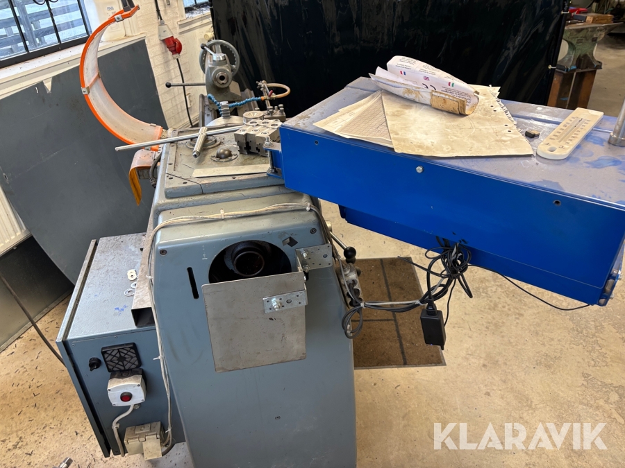 Automatsvarv Meuser+Co med styrsystem och tillbehör