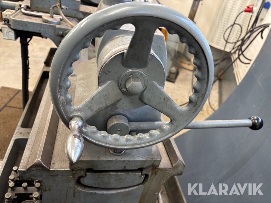 Automatsvarv Meuser+Co med styrsystem och tillbehör