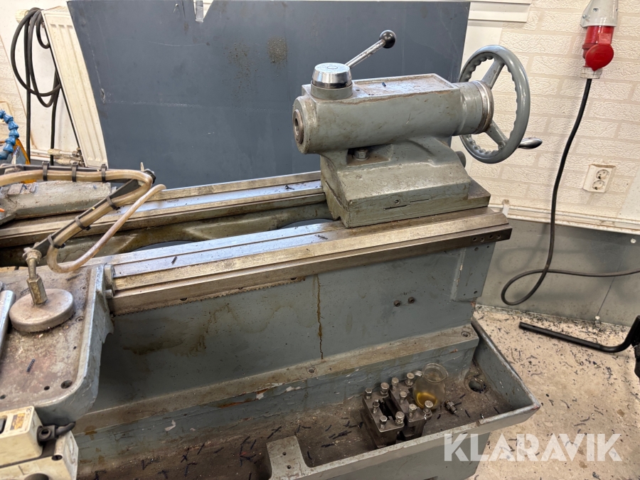 Automatsvarv Meuser+Co med styrsystem och tillbehör