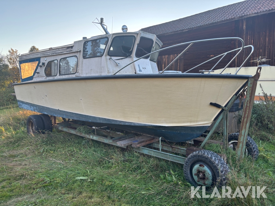 Båt Parad 810