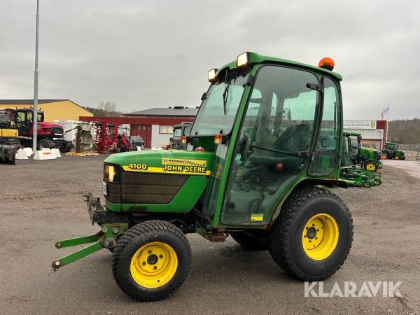 Traktor John Deere 4100 HST