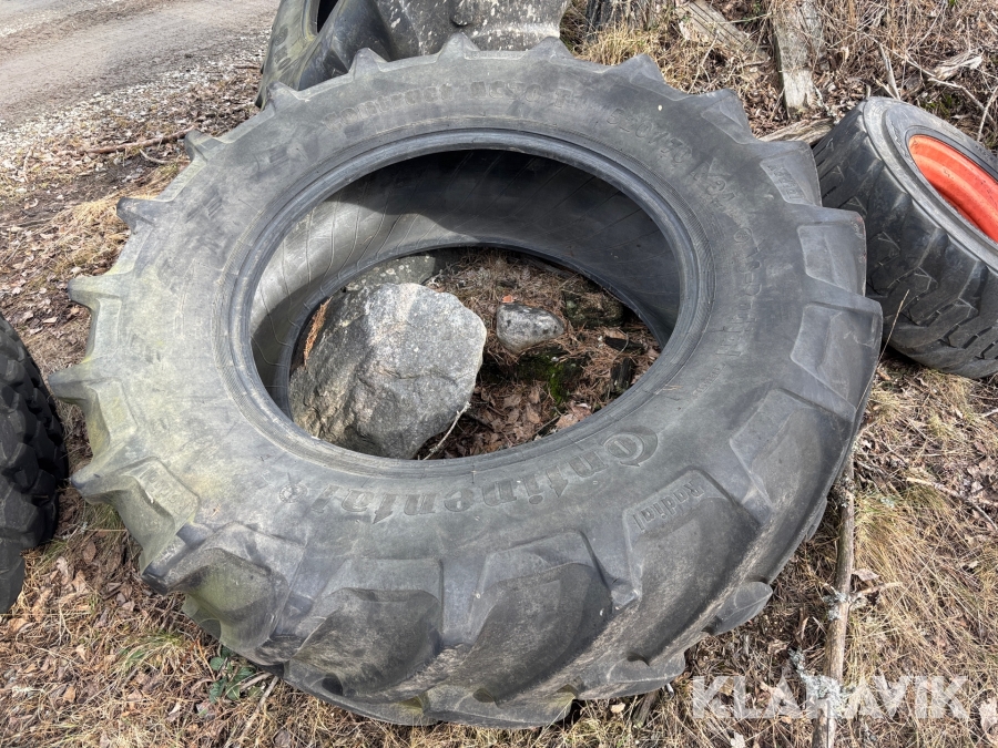 Traktordäck Continental Contract AC70 T 520/70R34