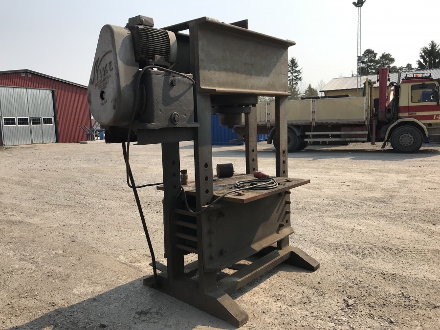 Hydraulpress Nike P3 200T