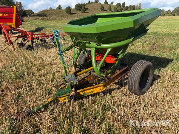 Gödningsspridare Amazone ZA-F 803 påbyggd kärra