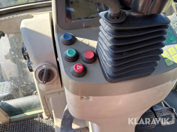 Traktor Fendt 820 Vario, Skinnskatteberg, Klaravik auktioner