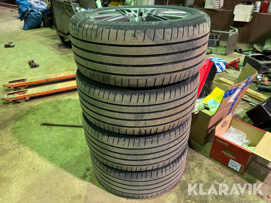 Sommardäck Bridgestone Alenza 001 285/45R20 4st