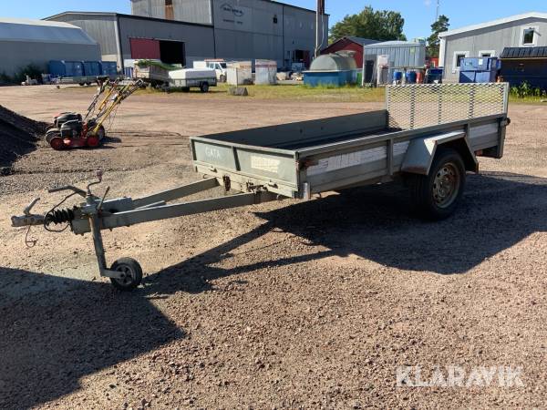 Personbilssläp Reko Trailer 1000 ST med tipp