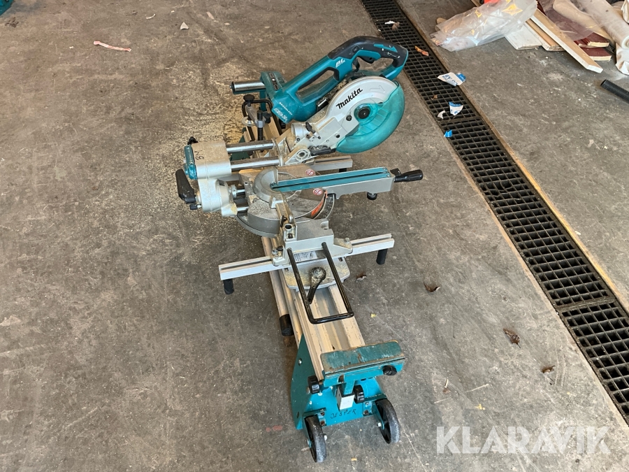 Kap- och gersåg Makita DLS714 med sågbord