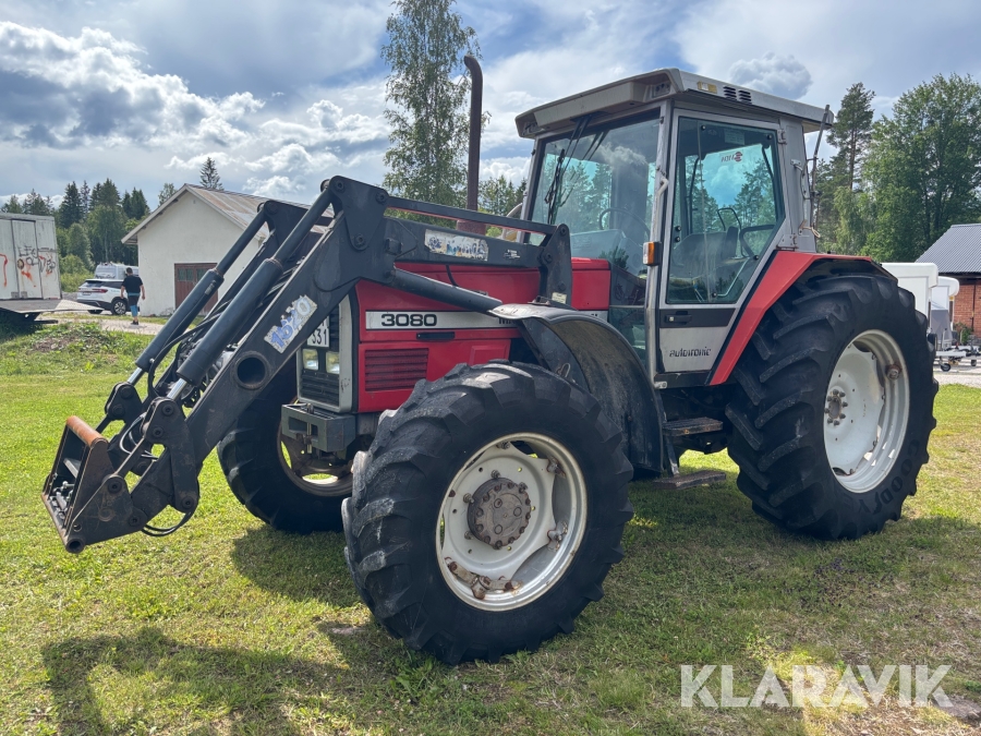 Traktor Massey Ferguson 3080 med lastare