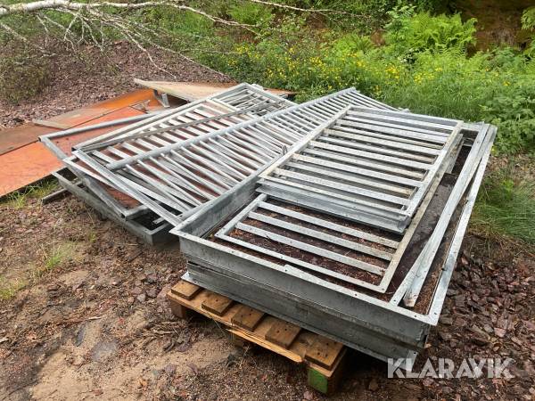 Boxinredning/hingstgaller