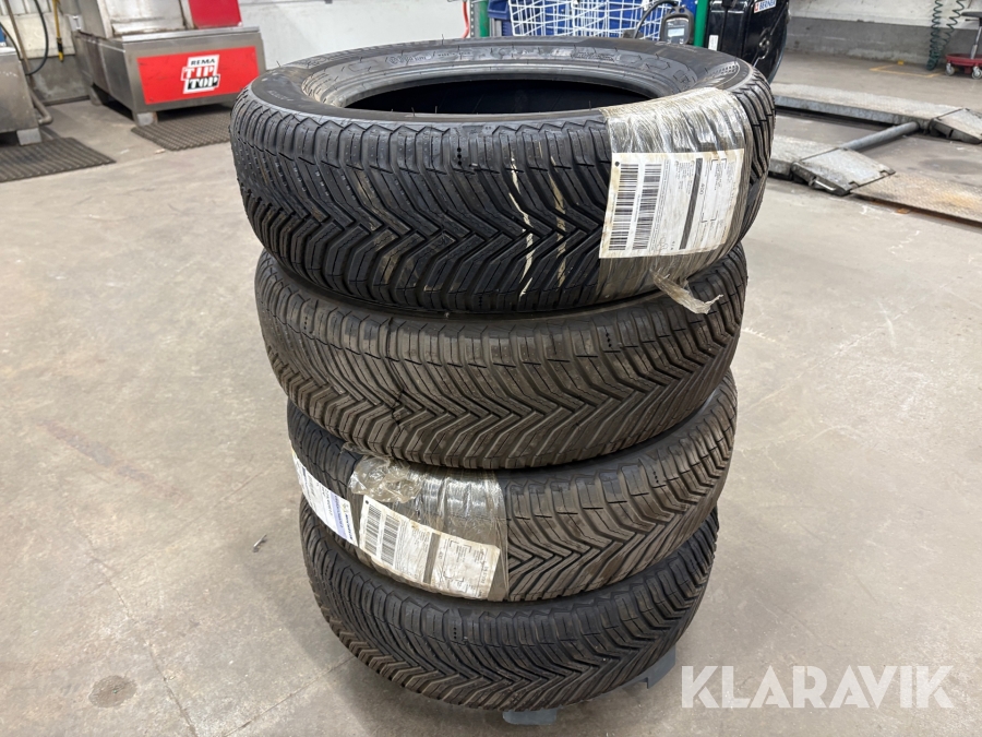 Personbilsdäck Michelin CrossClimate 2 255/60R17