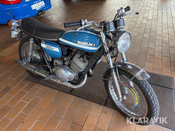 MC Suzuki T 250