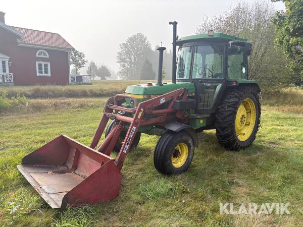 Traktor John Deere 1640 med lastare