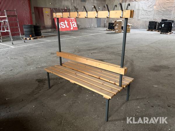 Omklädningsbänk med krokar
