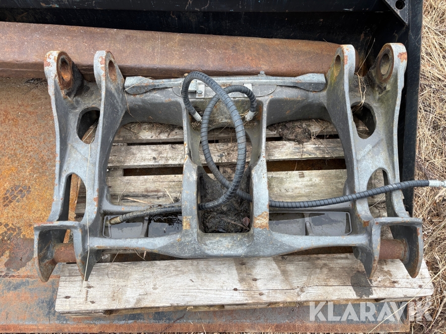 Redskapsfäste Volvo L90H med Stora BM