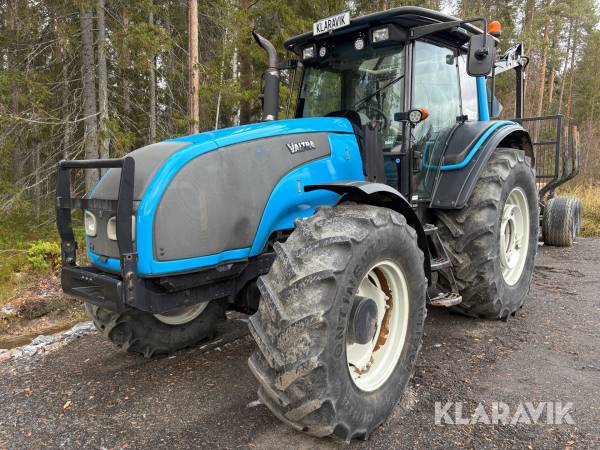 Traktor Valtra T191 Twintrack