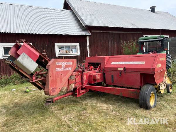 Småbalspress New Holland 376