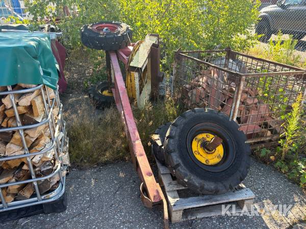 Båtvagn med vändskiva