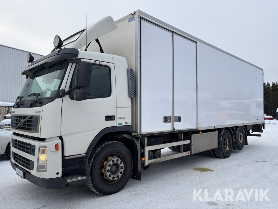 Lastbil Volvo FM9 62 R High Rear med bakgavellyft