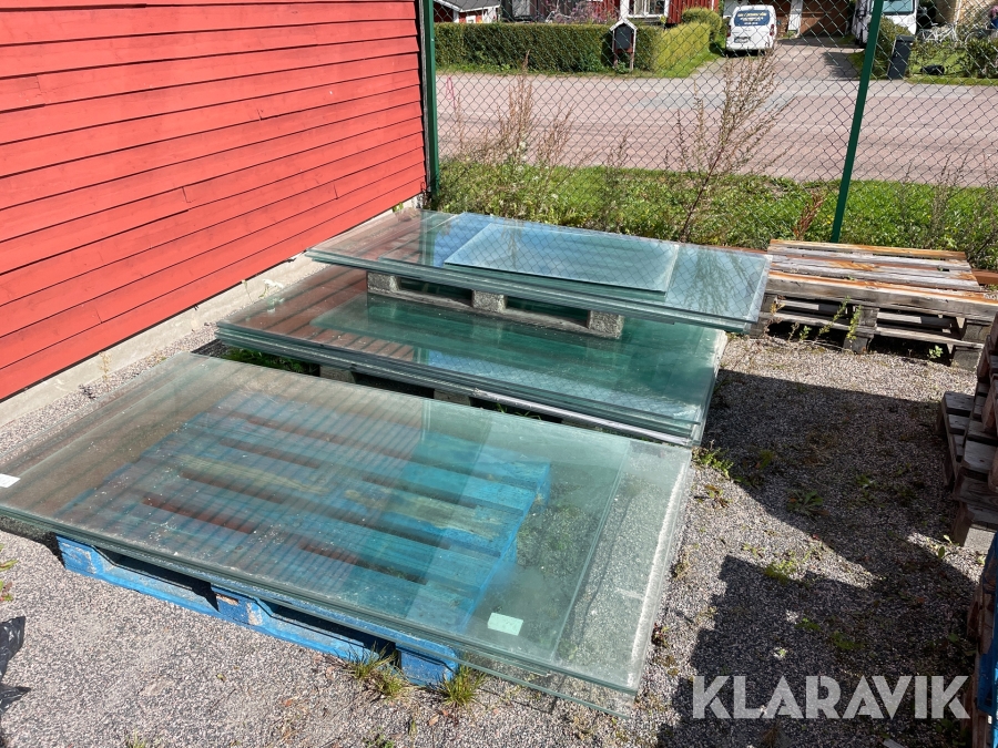 Härdat glas till hockeyrink Emmaboda glas 24 stycken