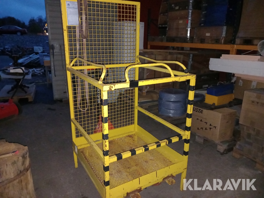 Truckkorg/Arbetsplattform för truck AB Maskinarbeten 21A