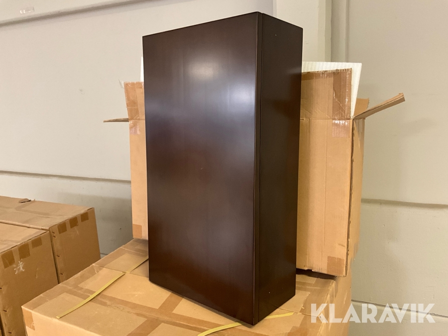 Badrumsskåp 700x380x200 mm.