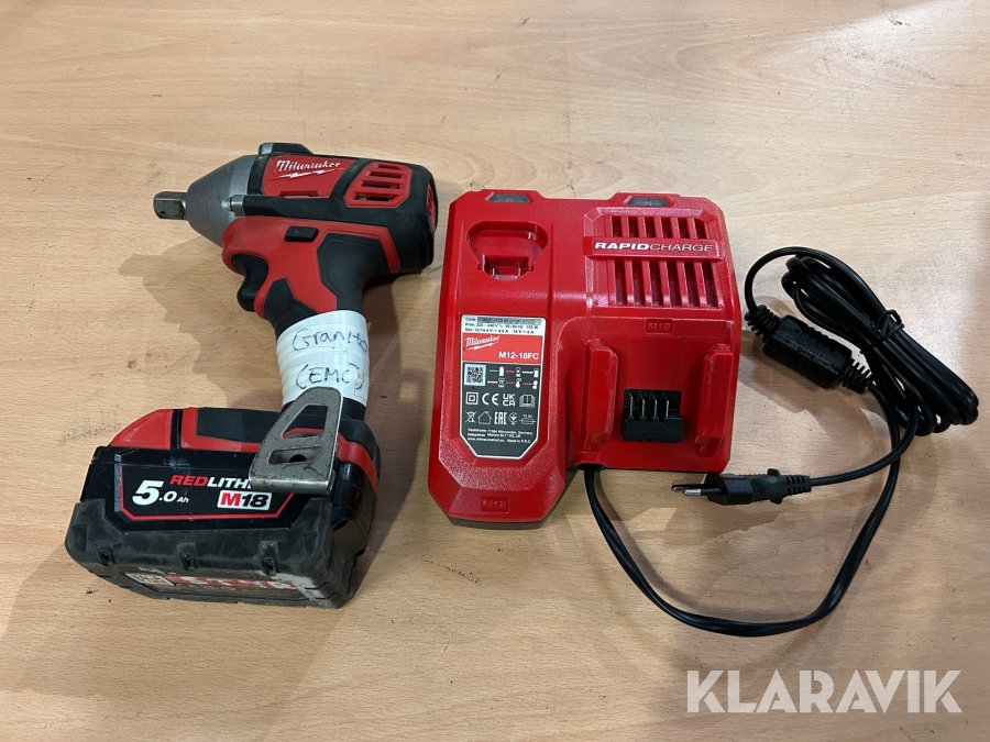 Mutterdragare Milwaukee M18 BIW12 med batteri & laddare