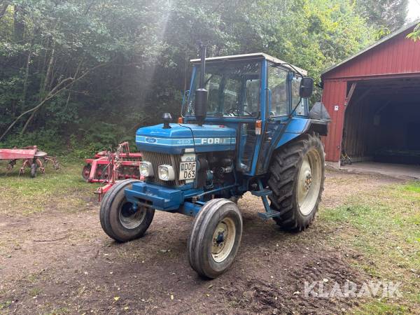 Traktor Ford 4610